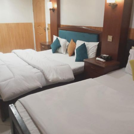 Hotel New Mid City ムルターン エクステリア 写真