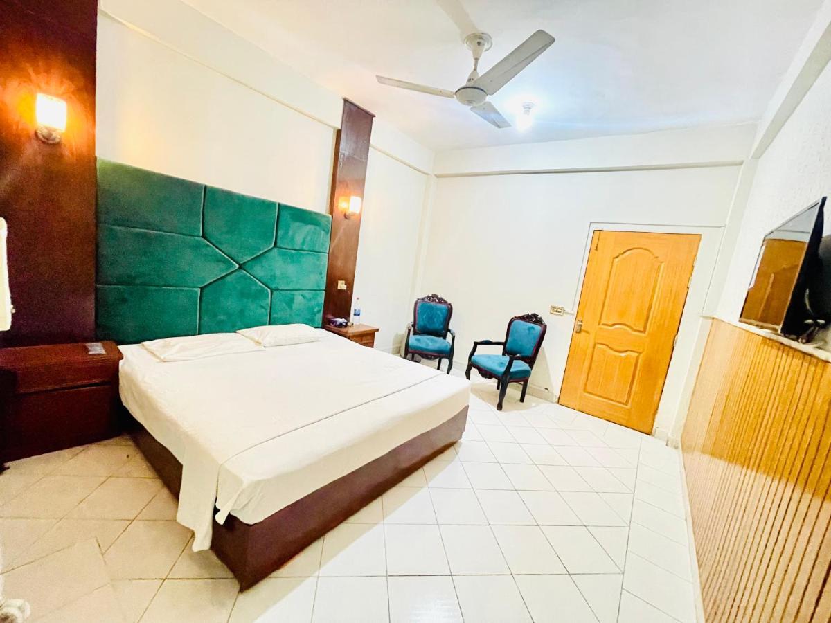 Hotel New Mid City ムルターン エクステリア 写真